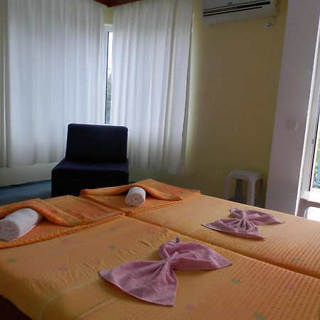 Hotel North Primorsko Exterior photo